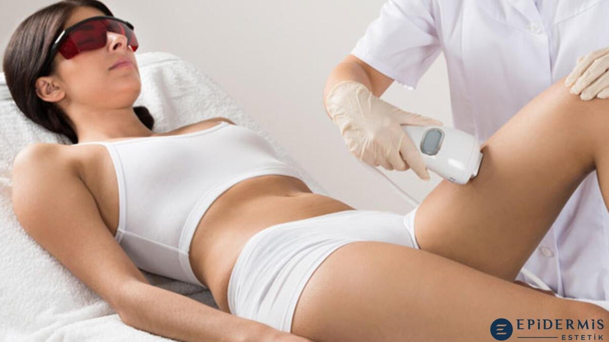 Lazer Epi̇lasyonun Yan Etki̇leri̇ Nelerdi̇r